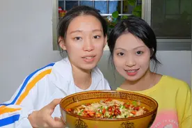 后来我们才明白，家让人温暖的从来不只是房子而是因为有我爱的人视频封面