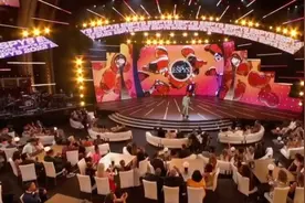 斯蒂芬·库里主持ESPY颁奖典礼，并获得NBA最佳运动员(中文版)视频封面