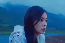 笑天深情演唱《漫天相思雨》空灵的歌声让人陶醉，快来听听真好听视频封面