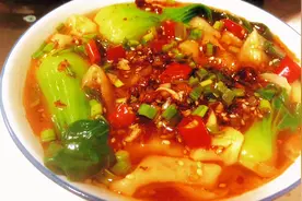 自制粉皮、请大家参考、做法特别简单、劲道爽滑太好吃啦视频封面