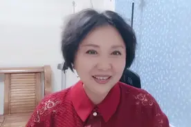 左手怎样配伴奏及学员自弹自唱