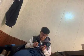 这个疫情对于我侄子打游戏真是逐渐暴躁视频封面