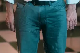 搞笑视频45尿裤子啦视频封面