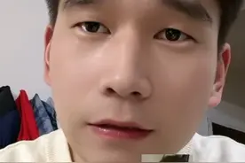 兄弟们，人才辈出啊，还有没有飞机上挂暖瓶的选手。视频封面