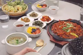 韩国主妇简单而愉快的一天，每月第一天的清洁习惯，准备美味晚饭视频封面