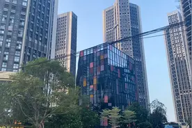 南宁五象新区千万不要去那边玩，相信我你会后悔 但是发展可以视频封面