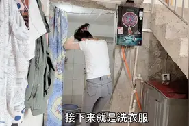 打工妹回到家第一天，就被逼帮弟弟洗臭袜子，这姐姐也太好了视频封面