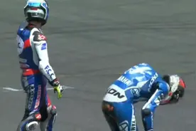 motoGP职业赛车手全程比，第一视角。视频封面