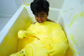 【浴缸狂魔】你体验过黄色粘液浴吗(ﾟДﾟ≡ﾟдﾟ)!?视频封面