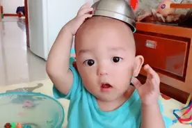 今天表演两个绝活：鼻子吹泡泡、头顶小钢帽😂😂😂视频封面