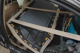 自己动手拆空后排座椅…清洗车内卫生死角…视频封面