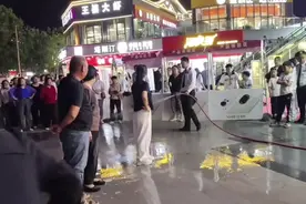 保安终于干了一次人事！让你们健身，不是让你们扰民！视频封面