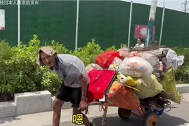 理发师大壮：劳作虽辛苦，岁月不负人。视频封面