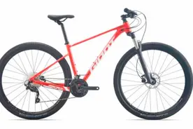 捷安特自行车🚴‍♀️XTC 800 凤凰烈焰红 颜值在线 帅气又拉风视频封面