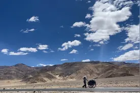 推斗车徒步阿里一天走23公里，虽累但爽，晚上做了个腊肠焖面，香视频封面