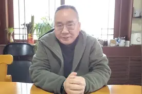 我们伟大的祖国，穷人会消失，也就是说，以后就没有穷人了！视频封面