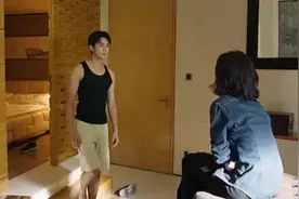 #四十多岁老阿姨爱上零零后男孩，怀孕了#好剧推荐视频封面