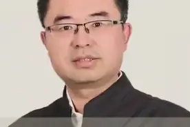 真正让中国人站立起来的伟人！