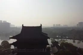 好好的一座古城，为何要拆掉？本来建的楼为了望海，没想到海退了视频封面