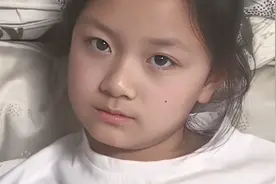 东北姐弟吐槽妈妈做饭太搞笑了，妈妈做的饭要命呀