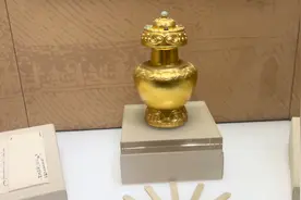 看到这瓶子，终于知道西藏大活佛是怎么选出来的了