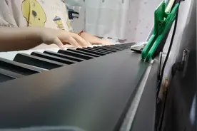 好听的音乐，风吹过的街道视频封面