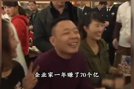 从叛逆少年到国民老板，看完才知道于东来凭啥能成为中国零售标杆