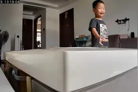 来了来了，爸爸总是你找我有什么事么