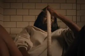 女人为追求完美身材  吞下绦虫活卵视频封面