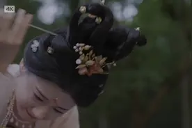 经典英雄救美桥段，宋威龙好帅