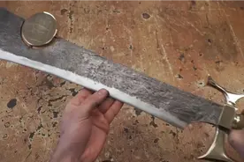 用高碳钢锻造魔兽世界圣剑灰烬使者视频封面
