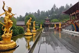 国家AAAAA级旅游景区：江西省九江市《东林大佛》景区。视频封面