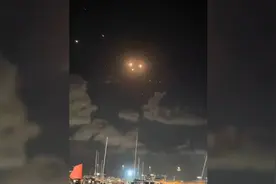 伊朗导弹覆盖以色列各种角度现场，以色列人逃亡