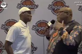 斯科特：若科比还在世，人们会更多争论他和乔丹孰强孰弱视频封面