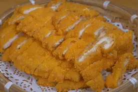 以后想吃炸鸡排，可别再出去排队，仔细看完我这个视频您就会了