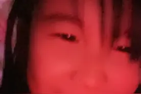 偷吃。视频封面