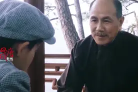 艾伦又学新诗词了，老蒋听后气炸了！
