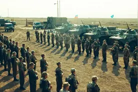 英国派出7000名士兵围堵俄军，大战一触即发，真实改编战争片视频封面