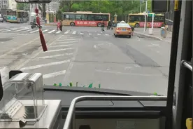 哈尔滨126路防洪纪念塔友谊路   枫叶小镇奥特莱斯视频封面