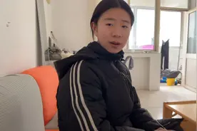 小姑子来催嫂子要二胎 称现在还没出嫁给嫂子看大孩子视频封面