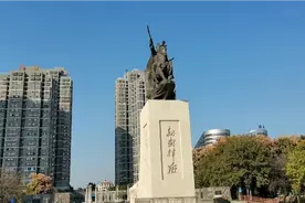 地灵人杰的城市：老子曹操神医华佗巾国英雄花木兰都来自于亳州。视频封面