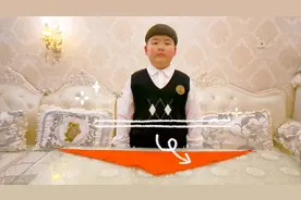 如何正确系红领巾