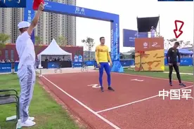 中国军人世界军运会打破军事五项全世界无人能破的两分一十秒大关视频封面