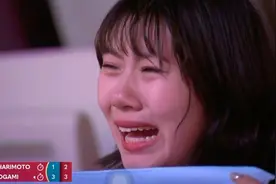 多哈世乒赛！张本智和决胜局惨遭淘汰，很平静，现场的球迷却哭了视频封面