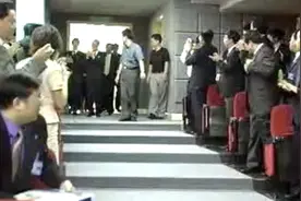 李嘉诚演讲视频封面