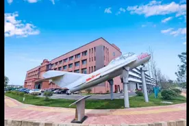 三线建设时期，中国最大的歼击机生产基地，曾诞生在这里
