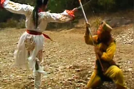 白龙吃师傅的马，师傅嘲笑悟空不是很厉害的，下秒悟空找白龙算账