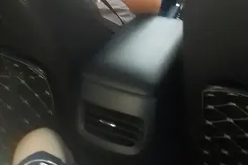 P视频封面