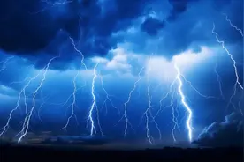 #电闪雷鸣之夜# 让人沉睡的重雷声，史诗般的雷雨声|深度睡眠