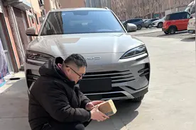 比亚迪宋plus和比亚迪宋pro该怎么选，二胖给出3个理由，亲身感受视频封面